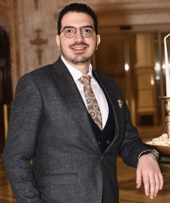  کیارش سیدین آزاد  