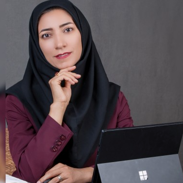 فاطمه بازوبند 
