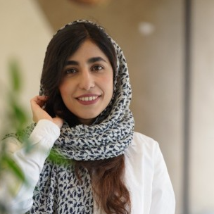 شیما حاجی آبادی 