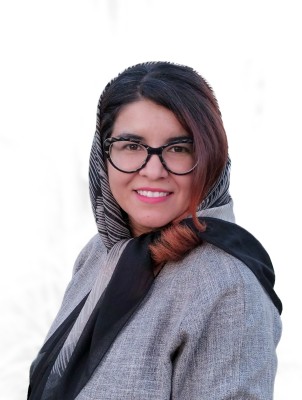 سما  سلیمانی نیا 