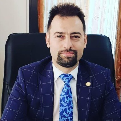 میثم  نجفی زاده