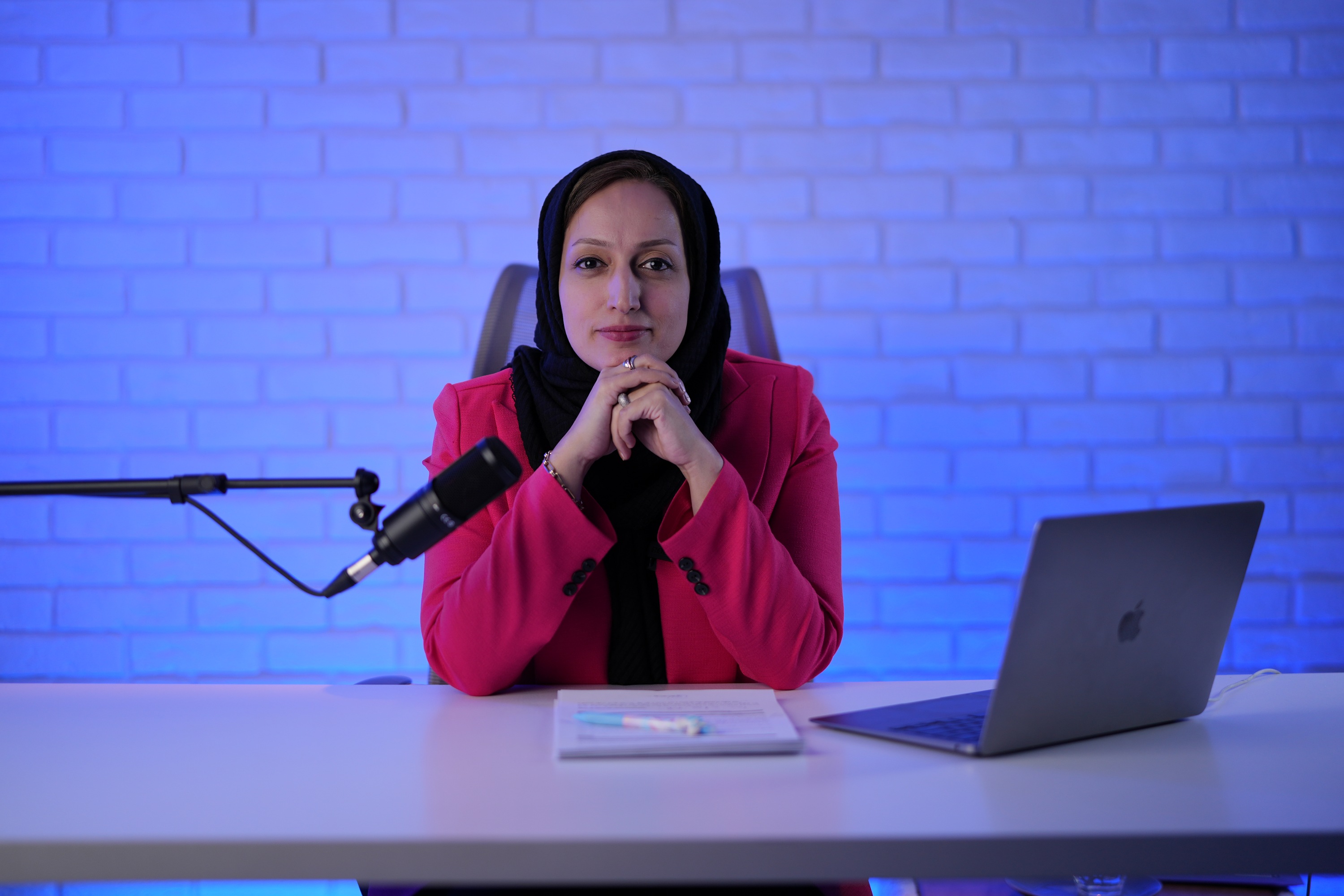 سعیده منصوری 