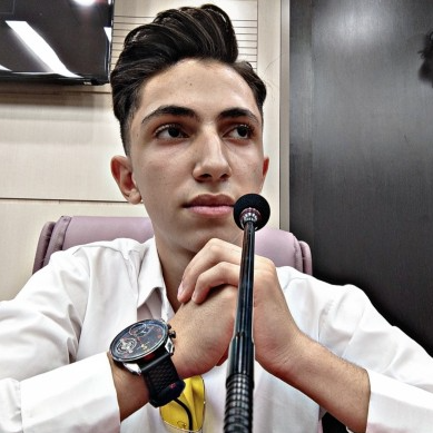 پارسا  دانیالی 