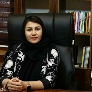 فاطمه طاهری