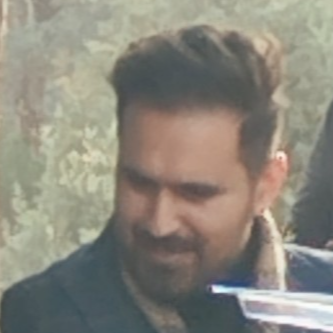 علیرضا  اخوان
